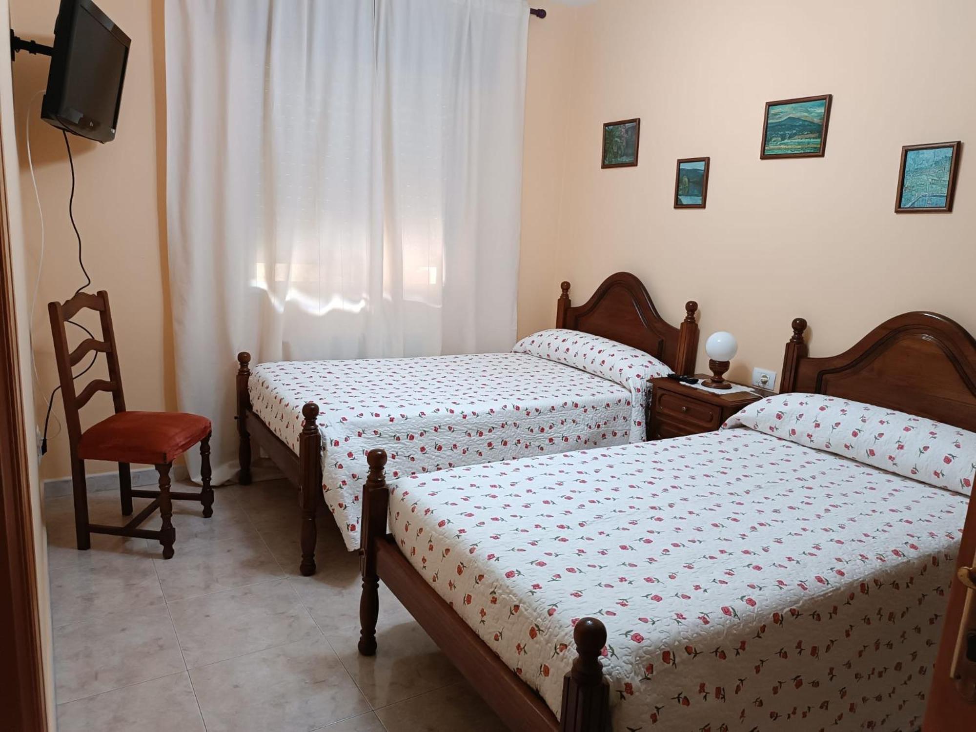 Pension* As Vinas Puebla Del Brollon